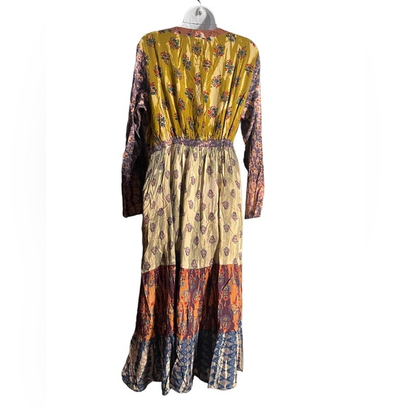 NWT.    S/M.  Long Dress by Sacred Threads. BL/RD3.  222614 - Picture 3 of 4